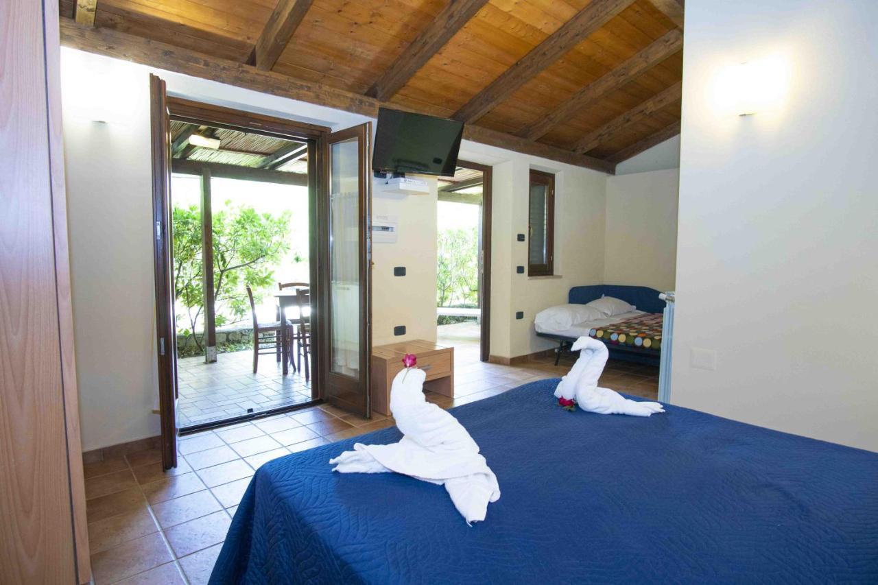 Family Resort Cala Di Luna Marina di Camerota Extérieur photo
