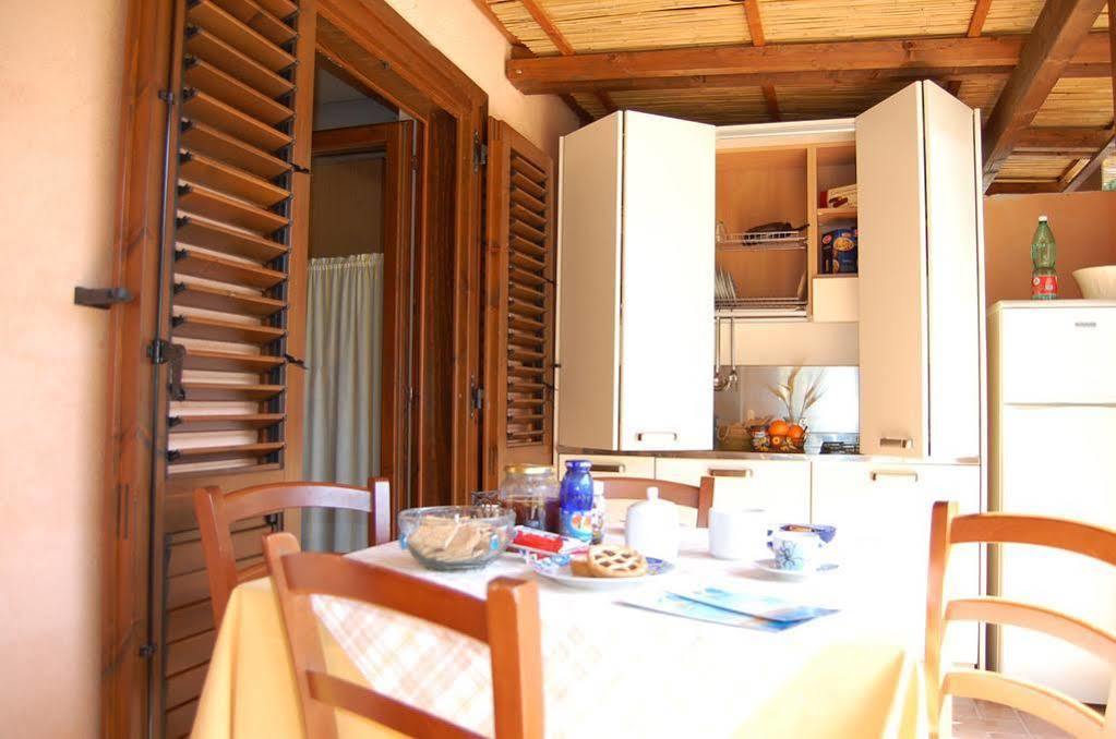 Family Resort Cala Di Luna Marina di Camerota Extérieur photo